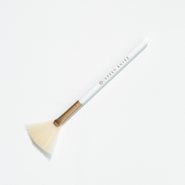 Green Envee Fan Brush